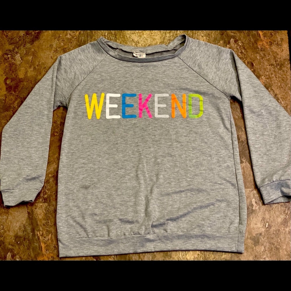 “Weekend” Vintage Sweatshirt